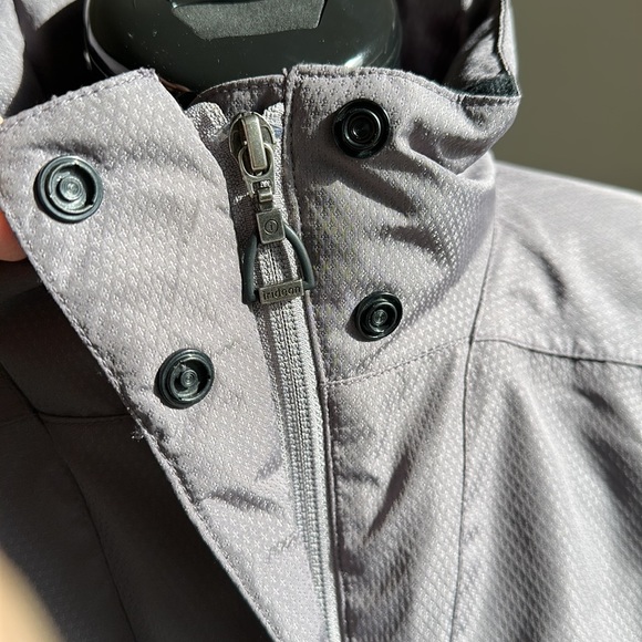 Irideon Muted Lavender Gray Equestrian Riding Outdoor Jacket Sz S 🦄 Like New - Picture 8 of 10